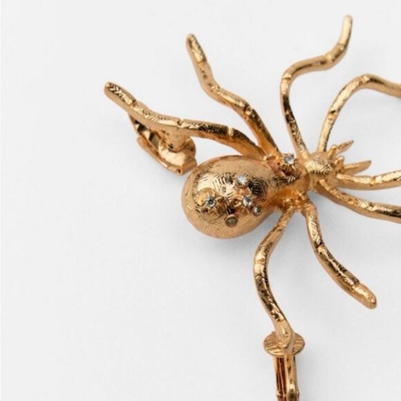 New ZARA Spider Clip On Ear Cuff - Picture 2 of 8
